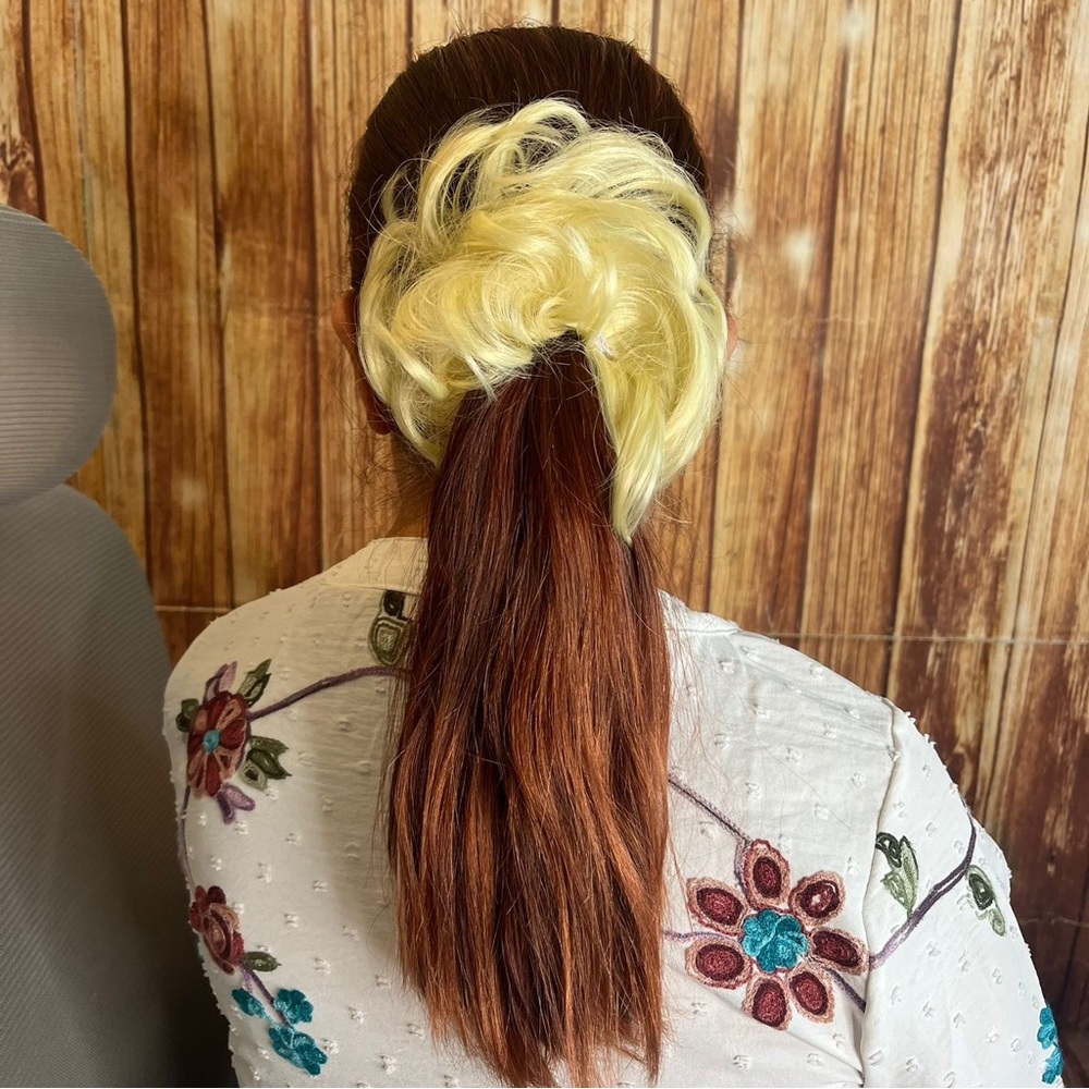 Blonde Messy Bun Hairpiece Scrunchie Curly Updo Extension Elastic Tie
